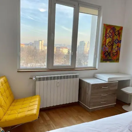 2bd On Vitosha Street By Cosher Apartment