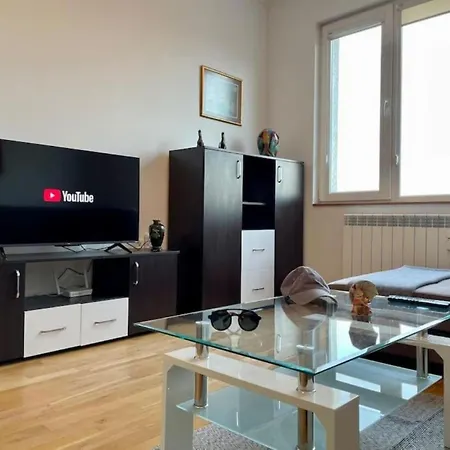 2bd On Vitosha Street By Cosher * Σόφια